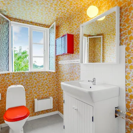 Stubbekobing With Fireplace Ii Vejringe